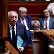 Κατέρρευσε η κυβέρνηση στη Γαλλία - Έχασε την ψήφο εμπιστοσύνης, καταθέτει την παραίτησή του ο Μπαϊρού