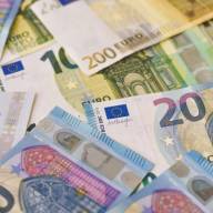 Οδηγία ΕΚΤ προς τα νοικοκυριά: Κρατήστε μετρητά στο σπίτι – Tα ψηφιακά συστήματα μπορεί να αποτύχουν