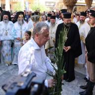 Συμμετοχή του Περιφερειάρχη Κρήτης στο Αρχιερατικό Συλλείτουργο για την εορτή του Αγ. Αποστόλου Τίτου και κατάθεση στεφάνων στην επιμνημόσυνη δέηση για την σφαγή της 25ης Αυγούστου 1898